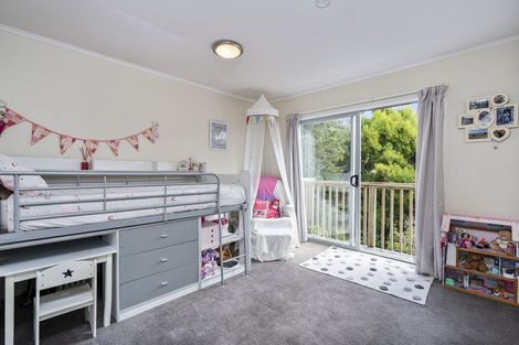 Photo of property in 33 Ward Drive, Opua, 0200