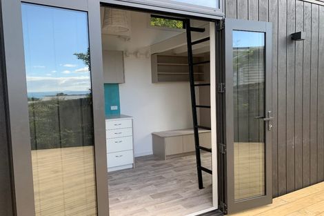 Photo of property in 2a Rimu Road, Stanmore Bay, Whangaparaoa, 0932