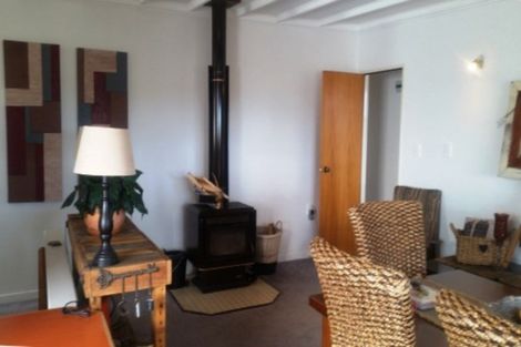 Photo of property in 21b Huia Street, Waikanae, 5036