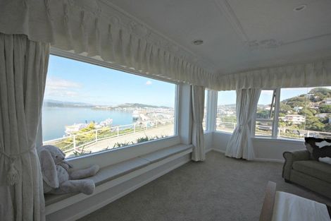 Photo of property in 129 Barnard Street, Wadestown, Wellington, 6012