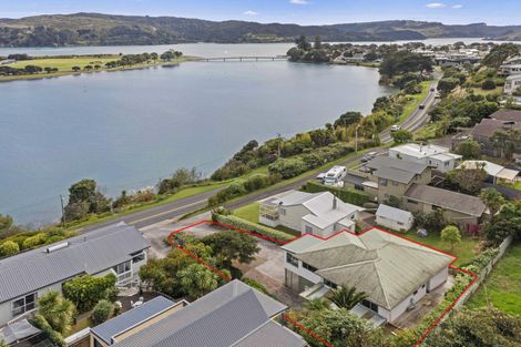 Photo of property in 30a Wainui Road, Raglan, 3225