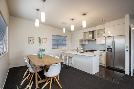 Photo of property in 9b Chilman Street, Strandon, New Plymouth, 4312