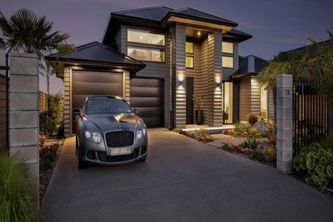 Photo of property in 13 Awatea Drive, Whitianga, 3510