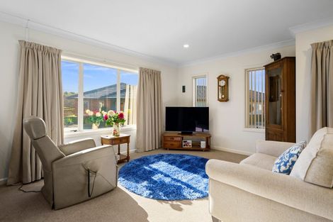 Photo of property in 11 Walter Court, Cambridge, 3434