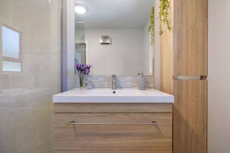 Photo of property in 48 Centennial Avenue, Arrowtown, 9302