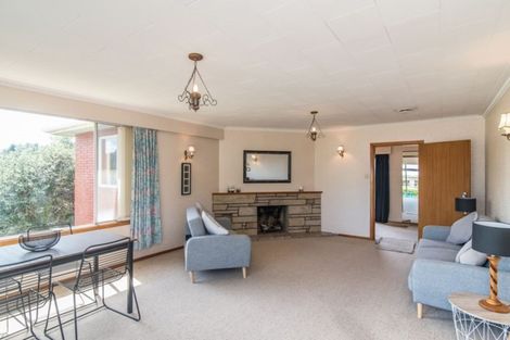 Photo of property in 35 Glen Road, Raumati South, Paraparaumu, 5032