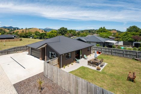 Photo of property in 44 George Fyfe Way, Wakefield, 7025