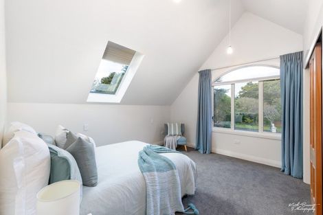 Photo of property in 70 Barton Road, Heretaunga, Upper Hutt, 5018