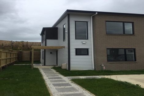 Photo of property in 18a Crestview Rise, Papakura, 2110