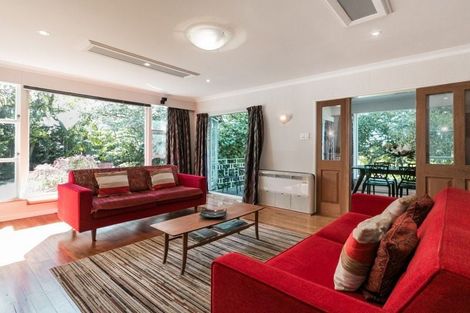 Photo of property in 12 Ormond Road, Hospital Hill, Napier, 4110