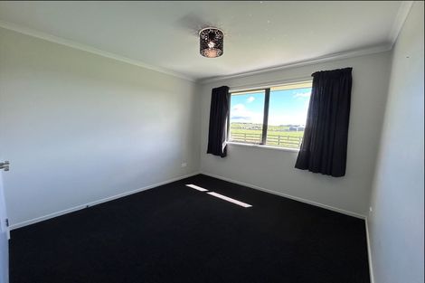 Photo of property in 10 Taumata Road, Pyes Pa, Tauranga, 3173