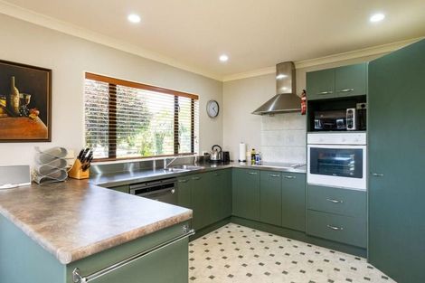 Photo of property in 135 Ballantyne Road, Poraiti, Napier, 4182