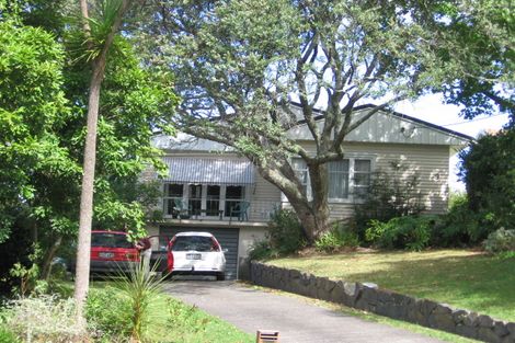 Photo of property in 9 Glade Place, Birkenhead, Auckland, 0626