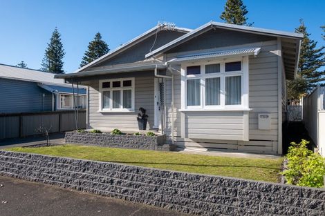 Photo of property in 46 Te Awa Avenue, Te Awa, Napier, 4110