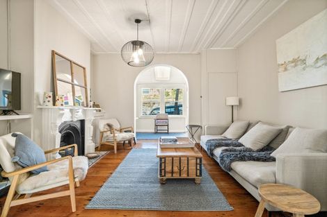 Photo of property in 48 Melville Street, Dunedin Central, Dunedin, 9016