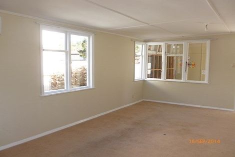 Photo of property in 1/12 Beauchamp Street, Tawa, Wellington, 5028