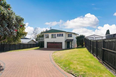 Photo of property in 8 Green Place, Richmond Heights, Taupo, 3330