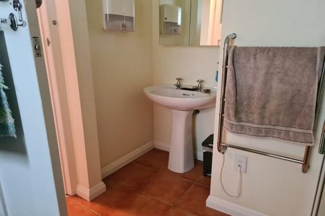 Photo of property in 13 Wilson Street, Newtown, Wellington, 6021