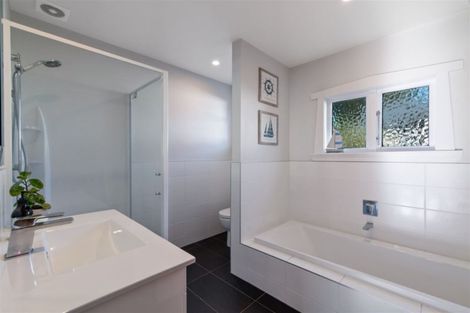 Photo of property in 163 Mays Road, St Albans, Christchurch, 8052