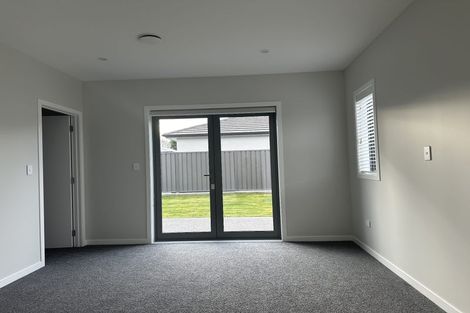 Photo of property in 5 Cassin Place, Taradale, Napier, 4112