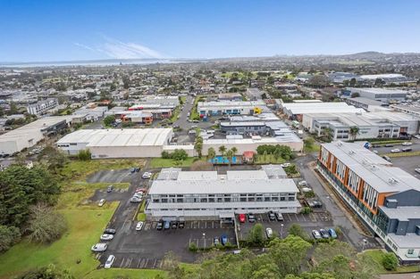 Photo of property in 22a/30 Westward Ho, Glen Eden, Auckland, 0602