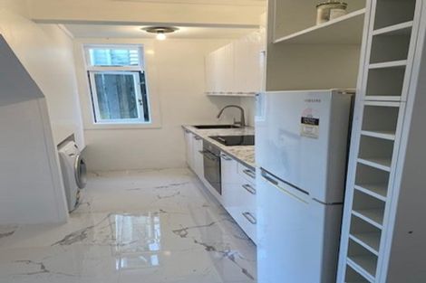 Photo of property in 55 Overtoun Terrace, Hataitai, Wellington, 6021