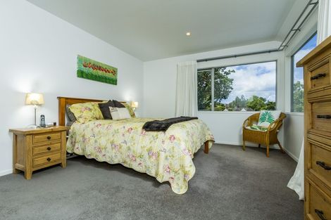 Photo of property in 8 Sealy Road, Torbay, Auckland, 0630