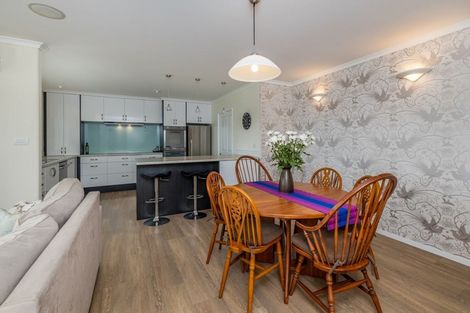 Photo of property in 10 Kilountain Place, Kerikeri, 0230