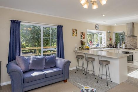 Photo of property in 15 Greenwood Boulevard, Otaki, 5512