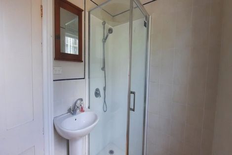 Photo of property in 377 Adelaide Road, Newtown, Wellington, 6021