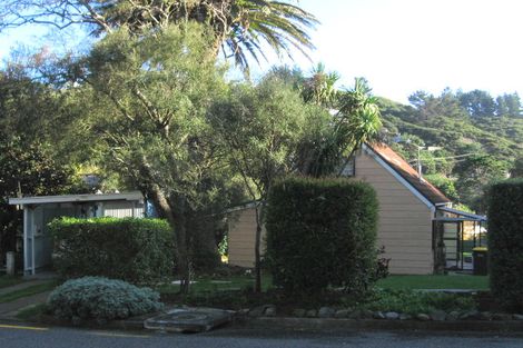 Photo of property in 69 Cluny Road, Plimmerton, Porirua, 5026