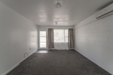Photo of property in 5b Pollen Crescent, Melville, Hamilton, 3206