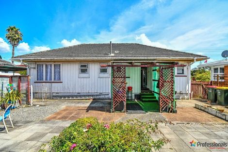 Photo of property in 11 Staines Avenue, Mangere East, Auckland, 2024