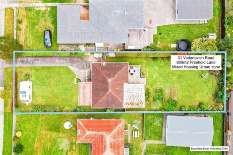 Photo of property in 31 Vodanovich Road, Te Atatu South, Auckland, 0610
