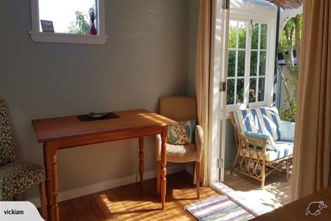 Photo of property in 11 Totara Road, Onetangi, Waiheke Island, 1081