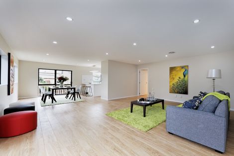 Photo of property in 421 West Coast Road, Glen Eden, Auckland, 0602