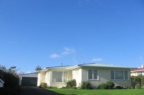 Photo of property in 18 Highbury Avenue, Highbury, Palmerston North, 4412