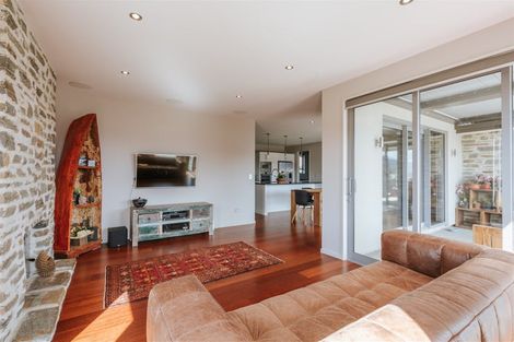 Photo of property in 9 Diamond Lane, Wanaka, 9305