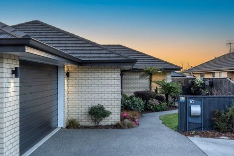 Photo of property in 10 Carmello Grove, Richmond, 7020