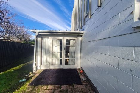 Photo of property in 2/4 Maidstone Road, Ilam, Christchurch, 8041