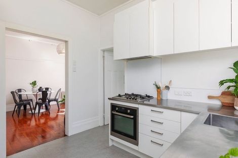 Photo of property in 2/6 Geddes Terrace, Avondale, Auckland, 1026