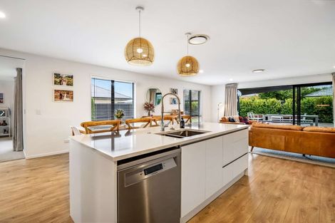 Photo of property in 10 Lewis Crescent, Rolleston, 7614