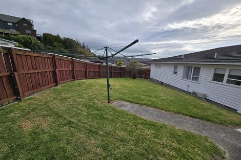 Photo of property in 14 Yarrow Place, Papakowhai, Porirua, 5024