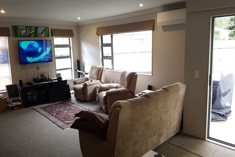 Photo of property in 30 Poppy Watts Grove, Stokes Valley, Lower Hutt, 5019