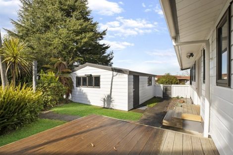 Photo of property in 1 Titoki Place, Pukete, Hamilton, 3200