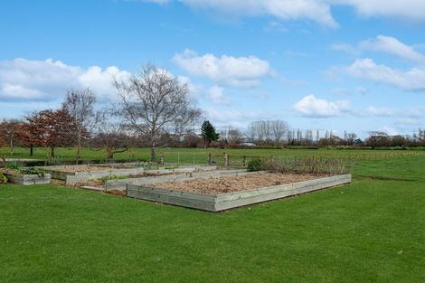 Photo of property in 142 Winchester Hanging Rock Road, Temuka, 7985