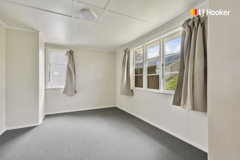 Photo of property in 82 Panmure Avenue, Calton Hill, Dunedin, 9012