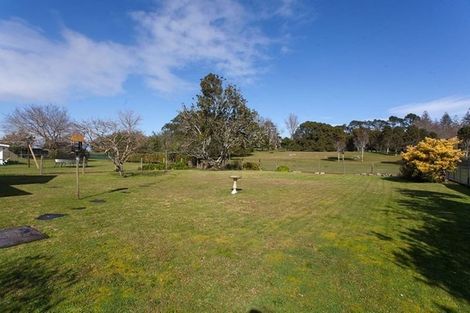 Photo of property in 5 Maungakiekie Avenue, Greenlane, Auckland, 1051