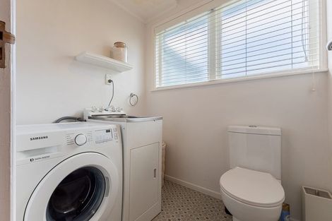 Photo of property in 27 Aorangi Road, Paraparaumu, 5032