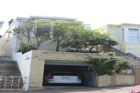 Photo of property in 70 Wright Street, Mount Cook, Wellington, 6021